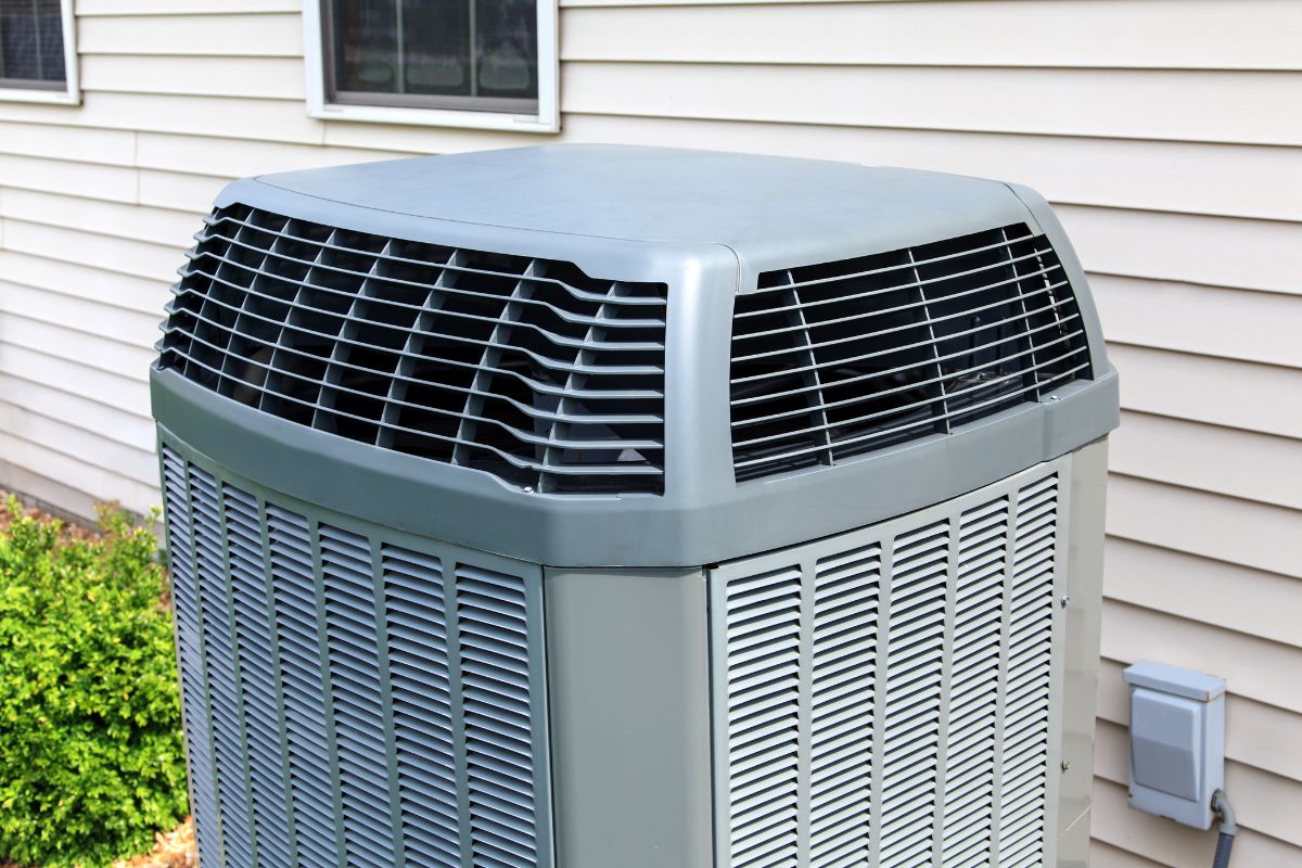 An energy efficient air conditioner keeps your home comfortable and saves money.
